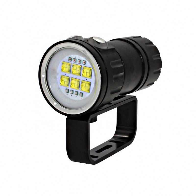Good Lighting In Photography - Underwater Photography Light Red Blue Led