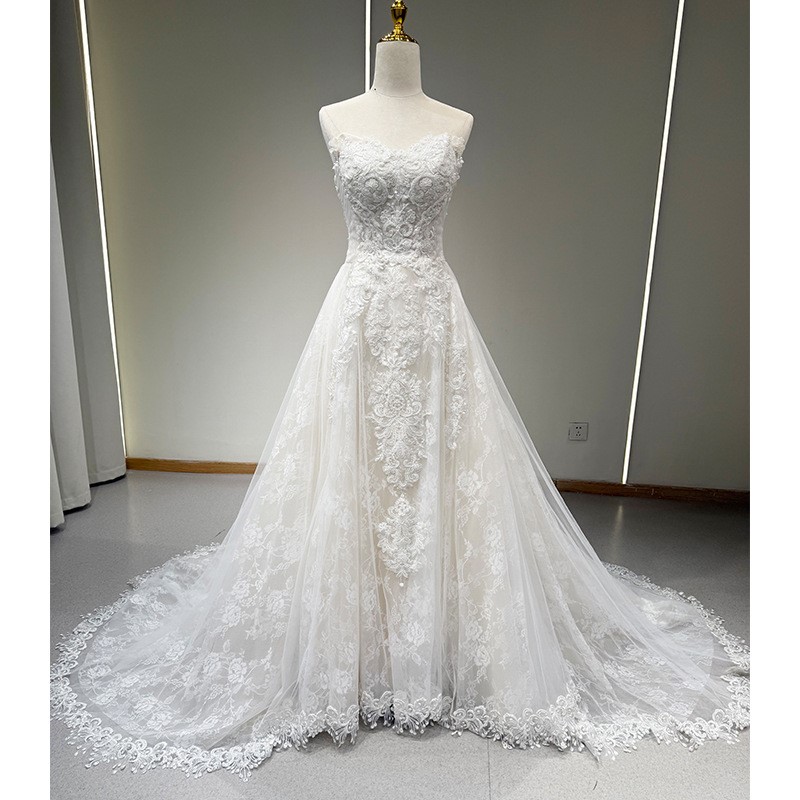 Photography Lighting Design - A new strapless chiffon dress with